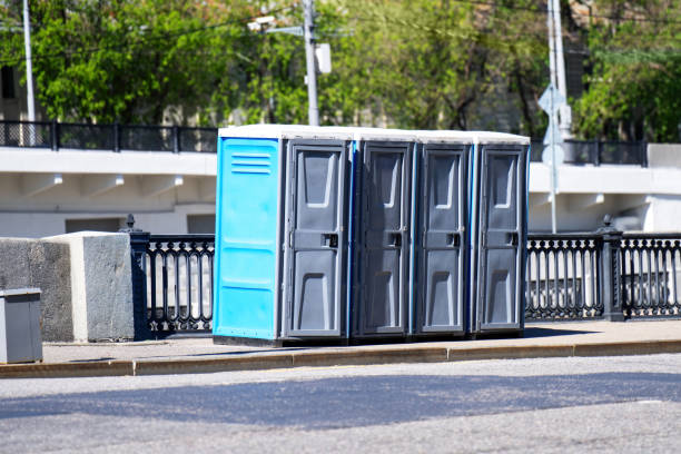 Best Porta potty delivery and setup  in Long Lake, MN